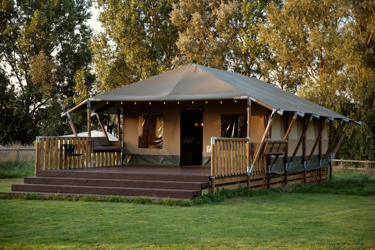 Horsley Hale Farm Glamping Ξενοδοχείο Ely Εξωτερικό φωτογραφία