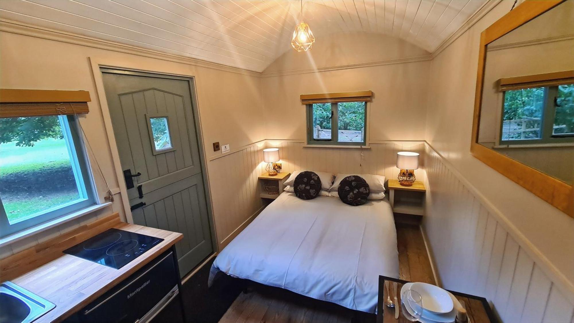 Horsley Hale Farm Glamping Ξενοδοχείο Ely Δωμάτιο φωτογραφία