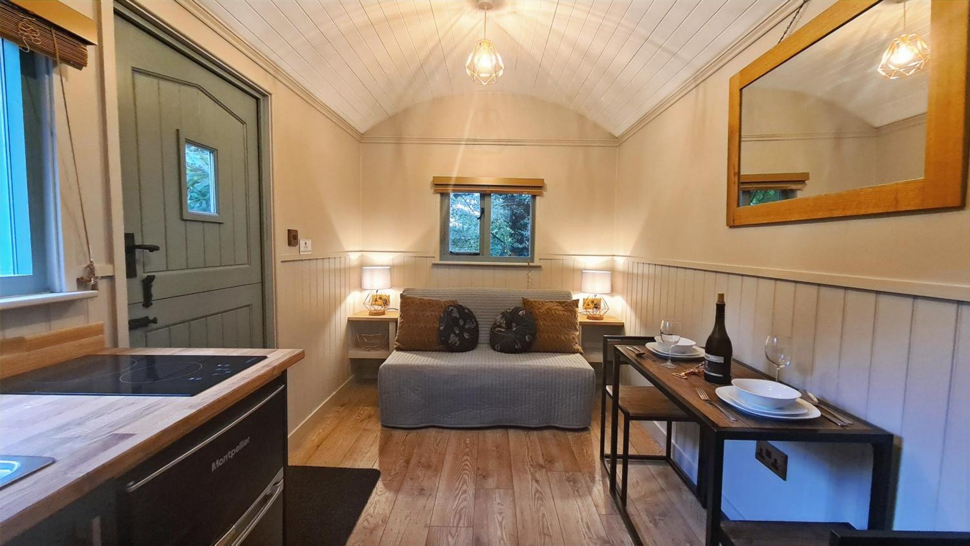 Horsley Hale Farm Glamping Ξενοδοχείο Ely Δωμάτιο φωτογραφία