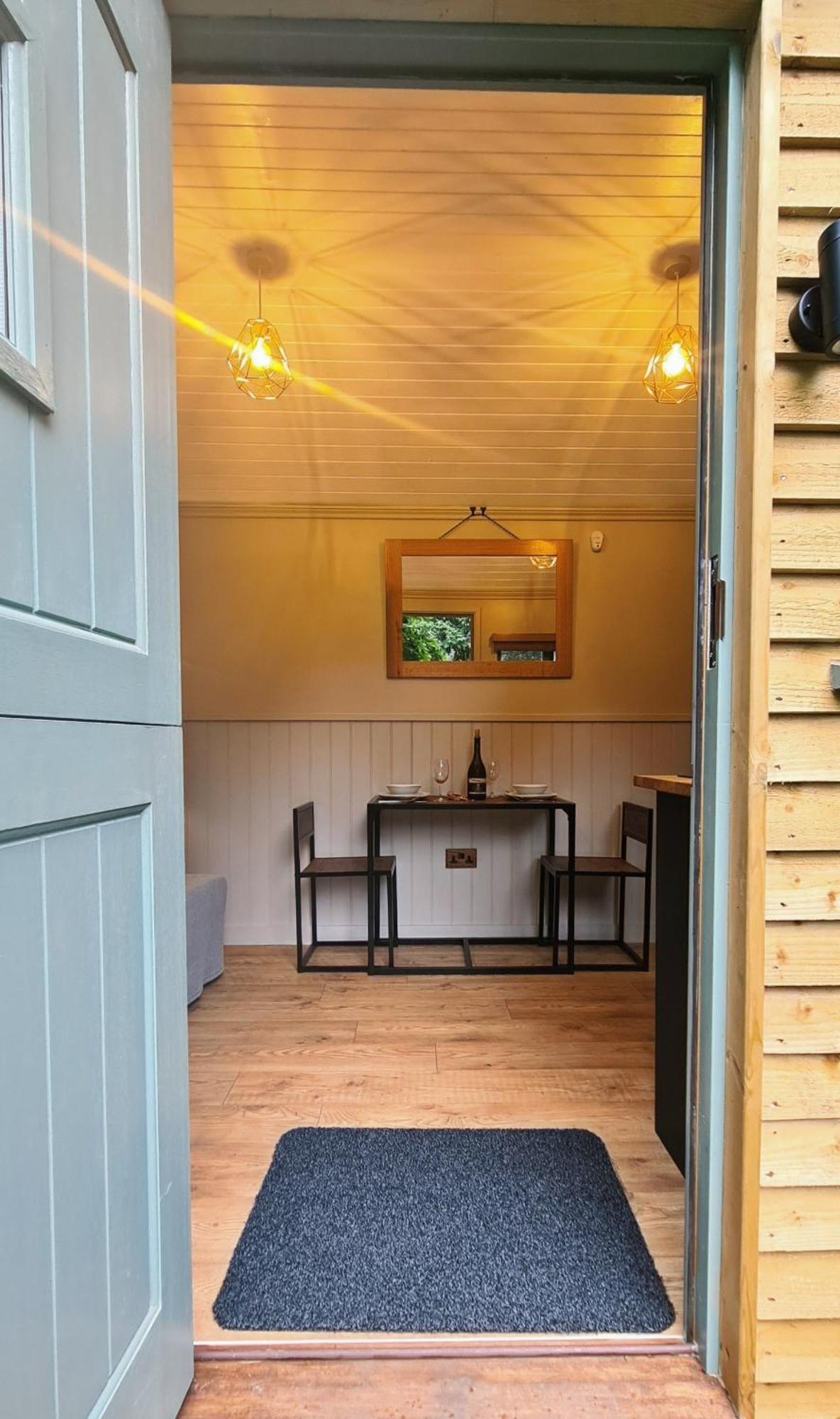 Horsley Hale Farm Glamping Ξενοδοχείο Ely Δωμάτιο φωτογραφία
