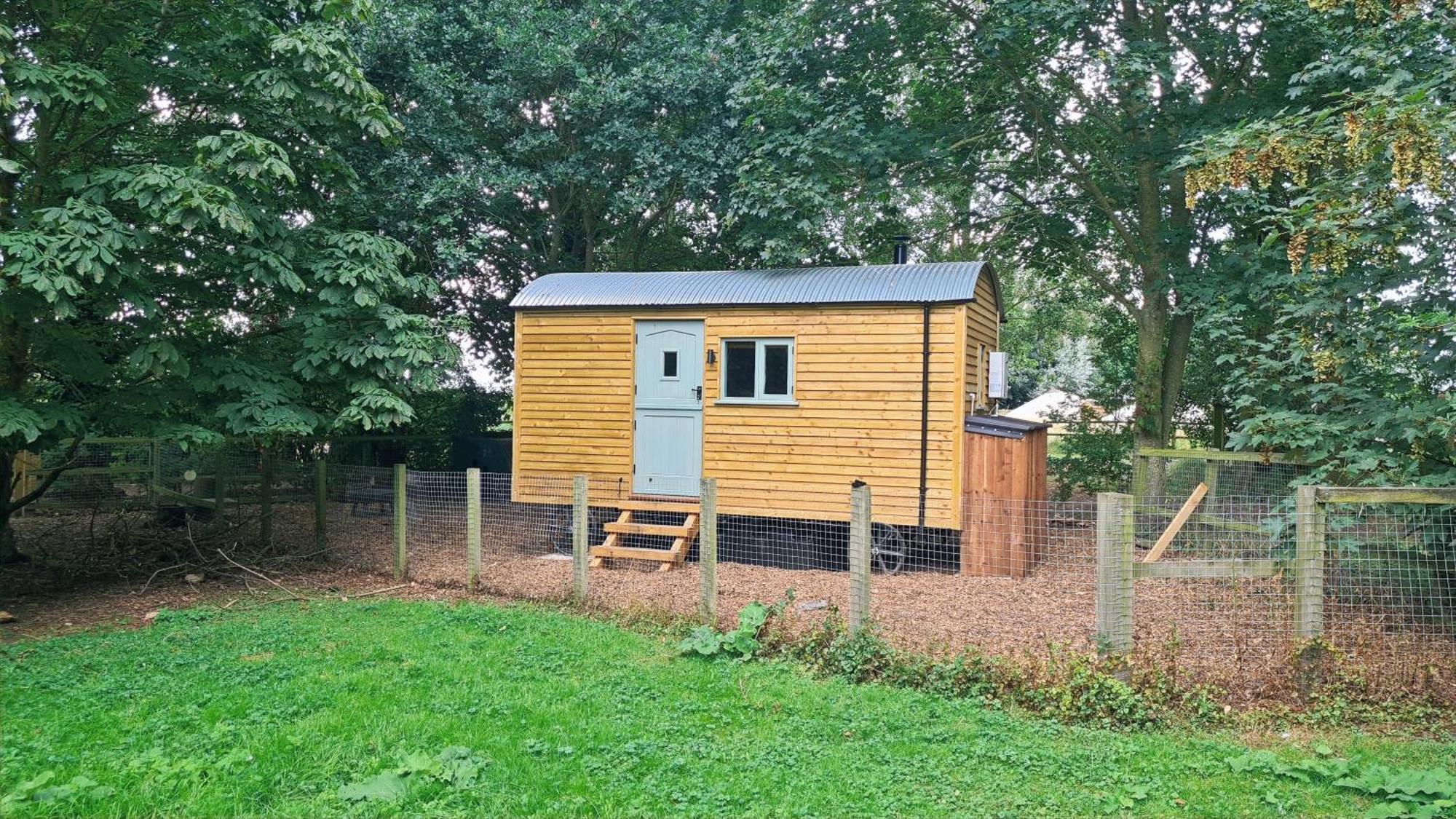 Horsley Hale Farm Glamping Ξενοδοχείο Ely Δωμάτιο φωτογραφία